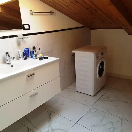 Sandra Apartment *
